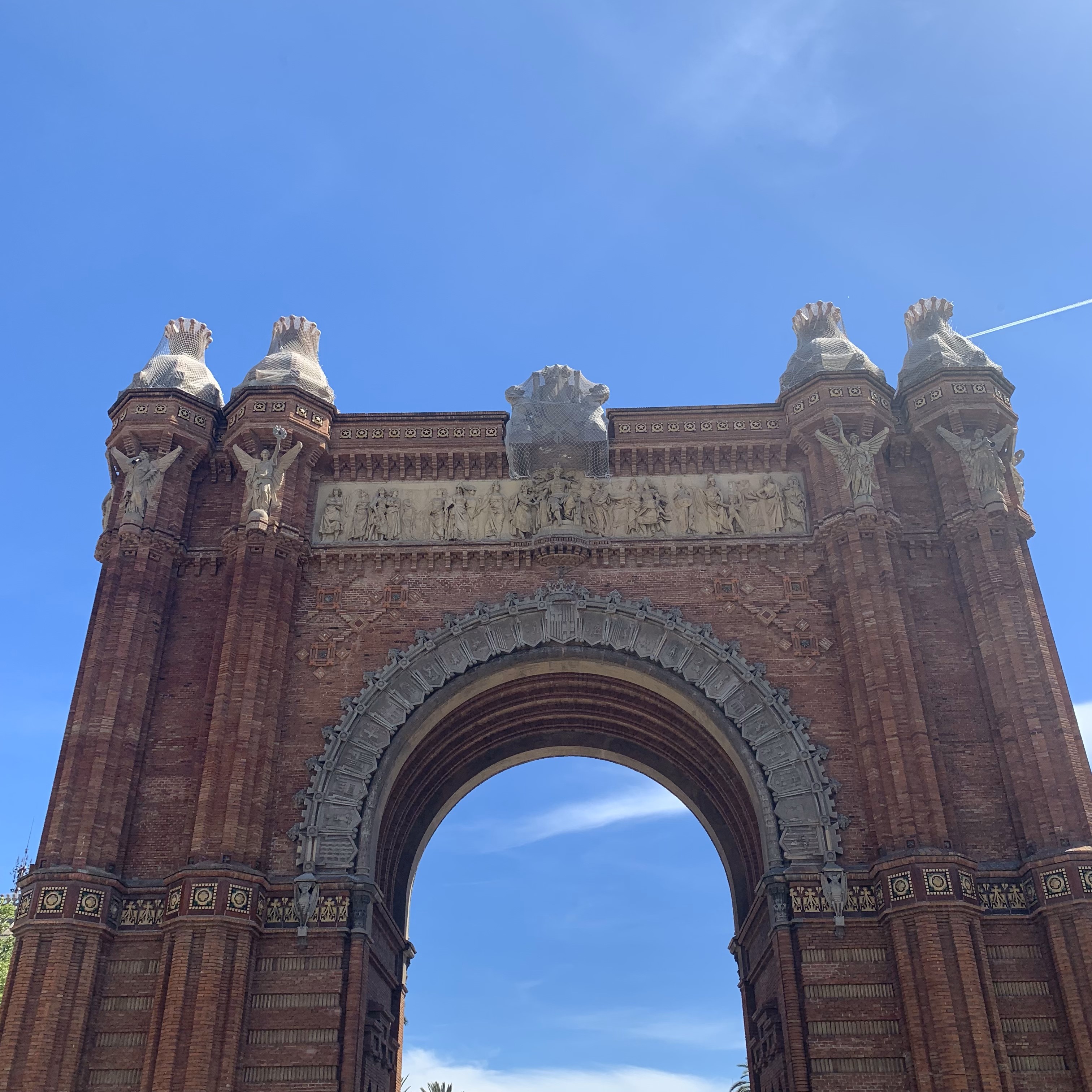 Famous arch tower similar to the ones found in Paris, France.